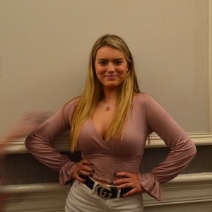 Meet your Posher, Jacqueline